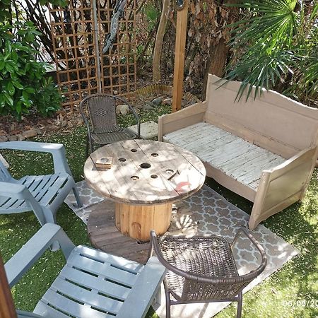La Cahute, Appartement T2 Avec Jardin Ou Appartement Familial T6 Montauban Esterno foto